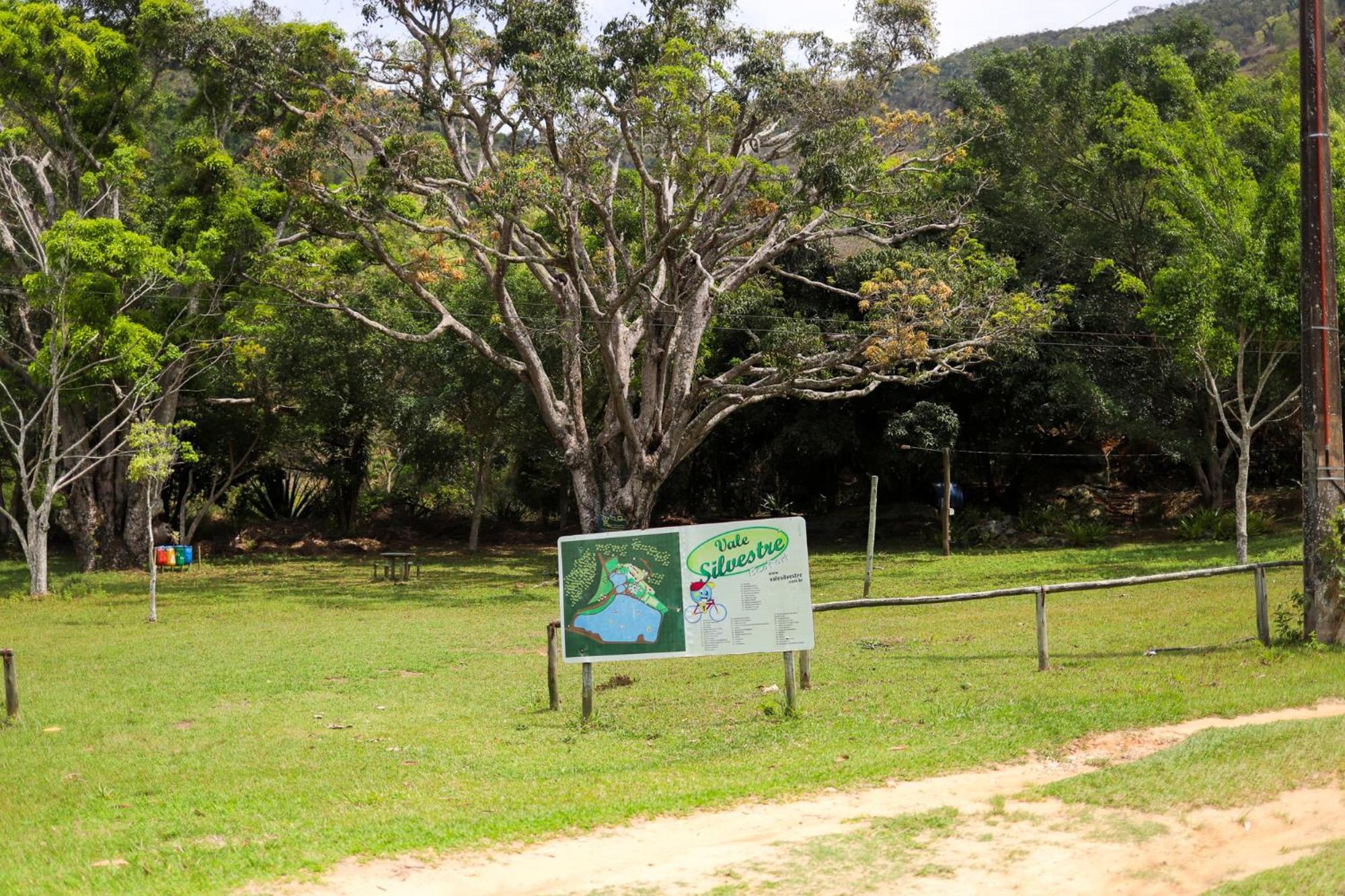 מלון גוברנדור ולדארס Vale Silvestre Eco Park מראה חיצוני תמונה